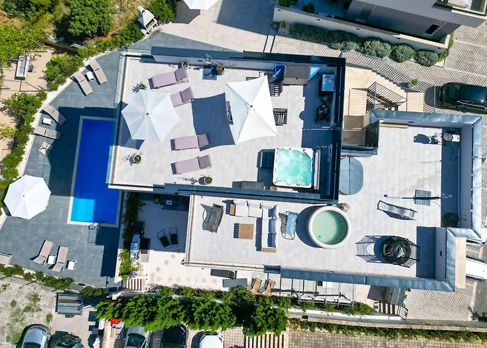 Alegria - Pool, Private Terrace, Sea View, Jacuzzi * Trogir