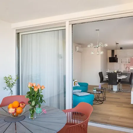 Alegria - Pool, Private Terrace, Sea View, Jacuzzi