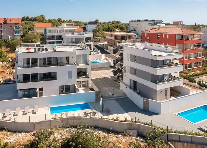 Alegria - Pool, Private Terrace, Sea View, Jacuzzi * Trogir