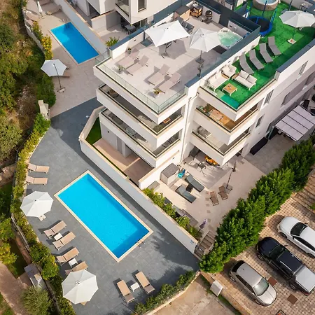 Alegria - Pool, Private Terrace, Sea View, Jacuzzi Lägenhet Trogir